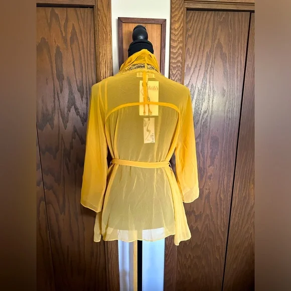 NWT S Line by Lulu’s Kimono - Picture 2 of 6